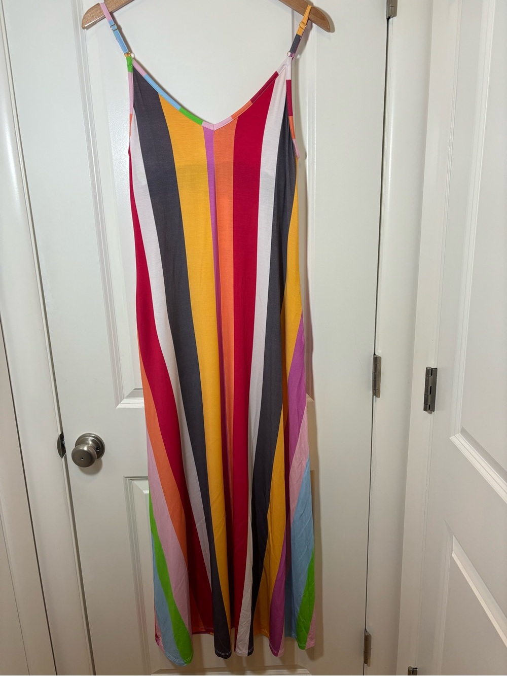 Skivvys Femme Multicolor Striped Maxi Dress - Bright Rainbow Panels with pockets
